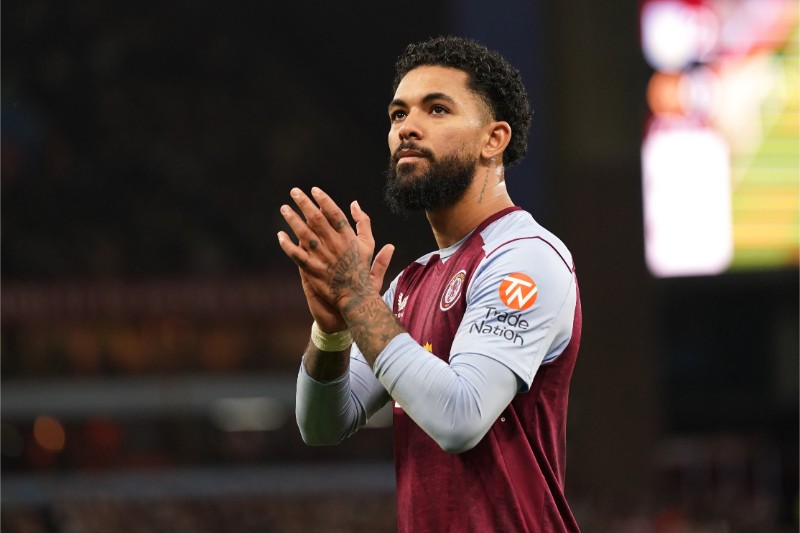 Douglas Luiz chọn Aston Villa thay vì Chelsea