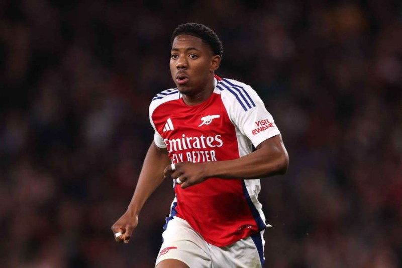 Kền kền trắng xem Skelly là tương lai tại Bernabeu