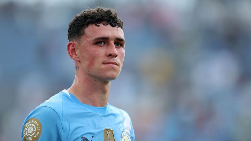 Atletico muốn ký hợp đồng với Phil Foden